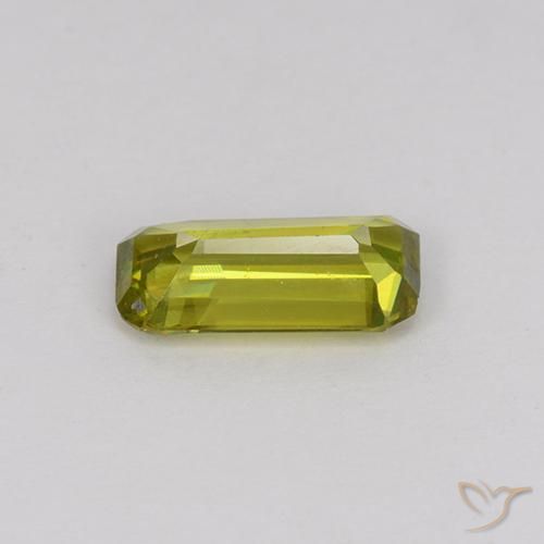 esfena Verde cálido natural de 0.87 ct, Corte Octágono / Esmeralda, VS