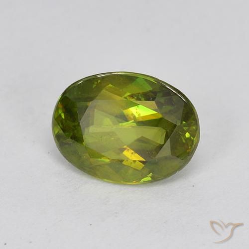 esfena Verde bosque natural de 1.03 ct, Ovalada, VVS-VS