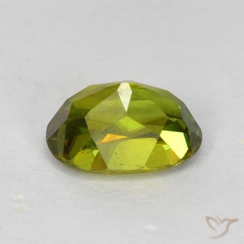 esfena Verde bosque natural de 0.73 ct, Ovalada, VS