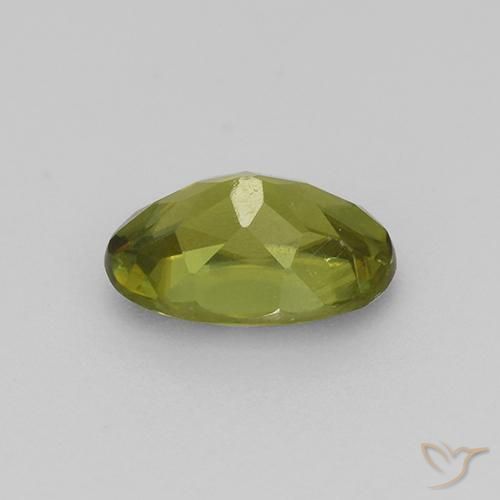 esfena Verde terroso cálido natural de 0.57 ct, Ovalada, VS