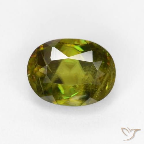 esfena Verde oscuro medio natural de 0.84 ct, Ovalada, VS-SI