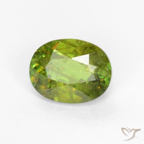esfena Verde bosque natural de 0.66 ct, Ovalada, SI