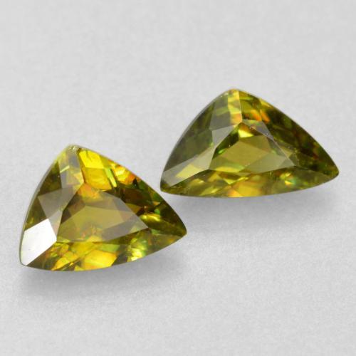 Gemas de esfena verde natural de 0,75 ct, trillón, VS-SI