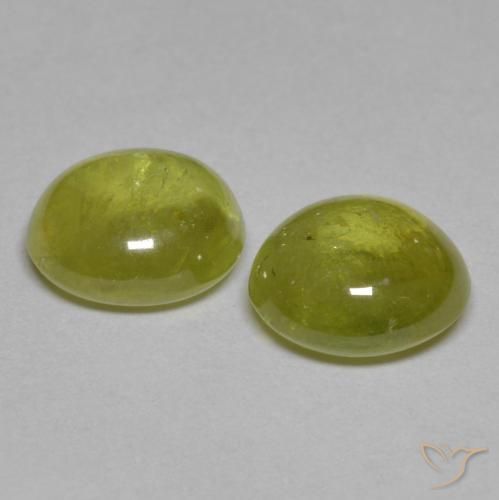 Gemas de esfena Amarillo medio natural de 3.42 ct, Ovalada, Transparente