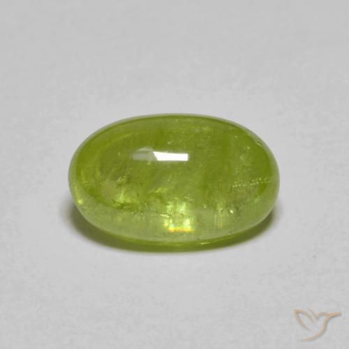 Esfena verde natural de 2,33 ct, corte óvalo, translúcido