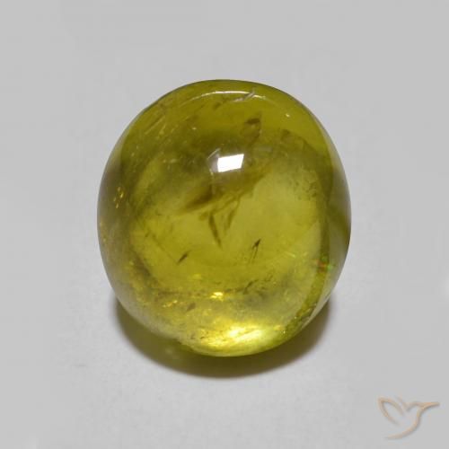 esfena Verde terroso natural de 3.33 ct, Ovalada, Translúcido