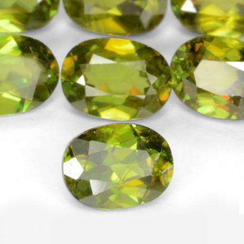 Gemas de esfena verde natural de 2,30 ct, corte óvalo, VS