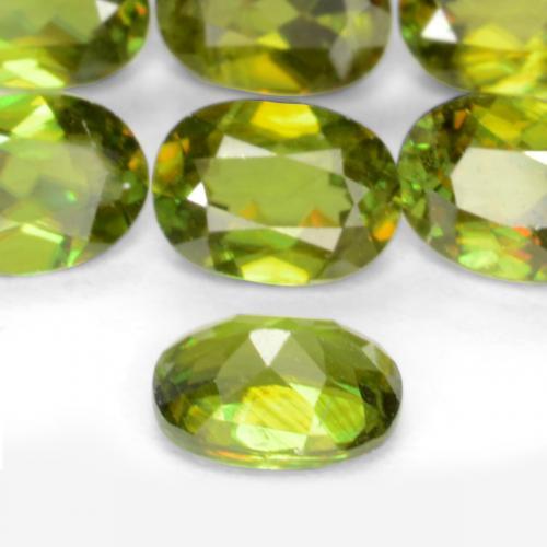 Gemas de esfena verde natural de 2,30 ct, corte óvalo, VS