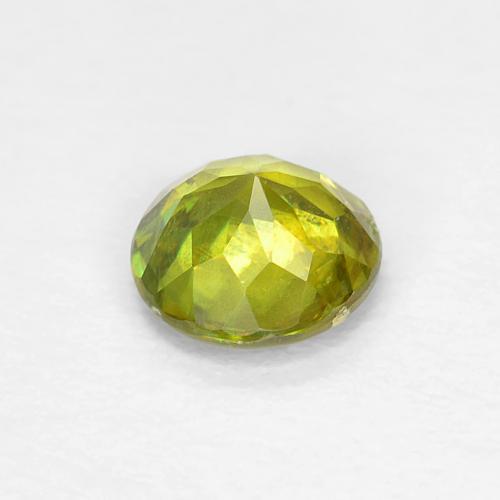Esfena Verde medio natural de 0.39 ct, Corte Redondo, VS