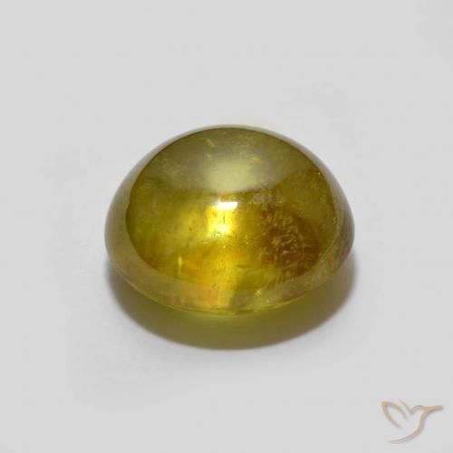 esfena Verde amarillento natural de 2.23 ct, Ovalada, Transparente