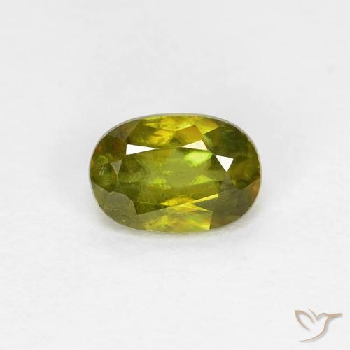 0.42ct Natural Verde medio esfena, Ovalada, VS