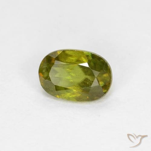 esfena Verde medio natural de 0.42 ct, Ovalada, VS