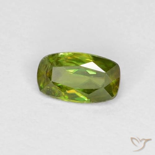 0.33ct Natural Verde bosque esfena, Forma Cojín, VS