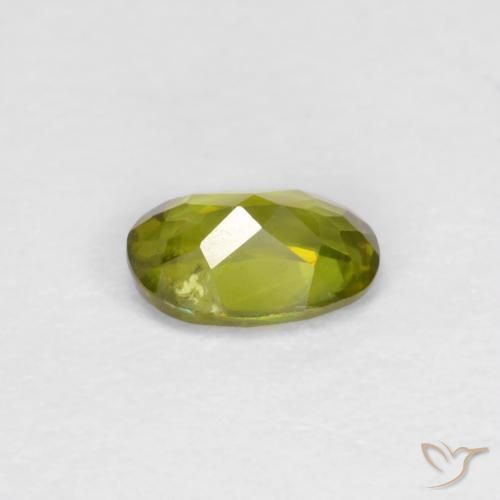 esfena Verde bosque cálido natural de 0.42 ct, Ovalada, VS
