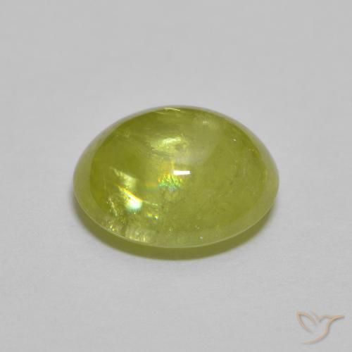 esfena Medium Light Green natural de 2.10 ct, Ovalada, Transparente
