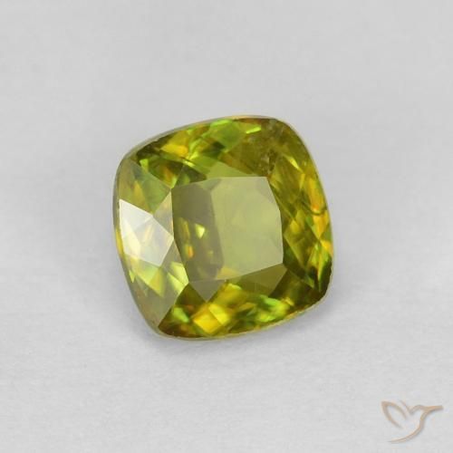 esfena Verde medio natural de 0.48 ct, Forma Cojín, VVS-VS