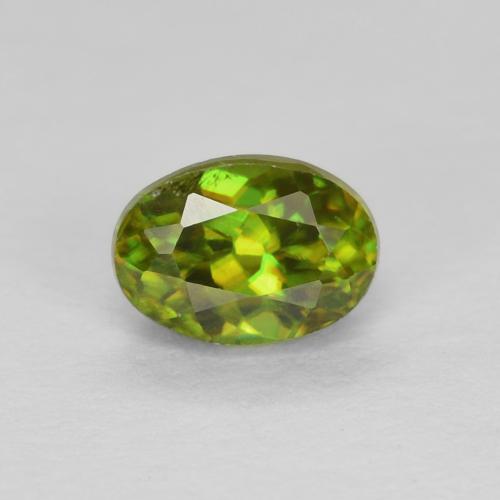 Esfena Verde terroso cálido natural de 0.48 ct, Corte Óvalo, VVS-VS