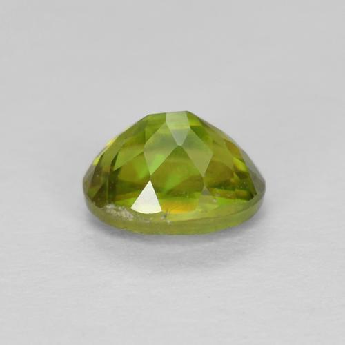Esfena Verde terroso cálido natural de 0.48 ct, Corte Óvalo, VVS-VS
