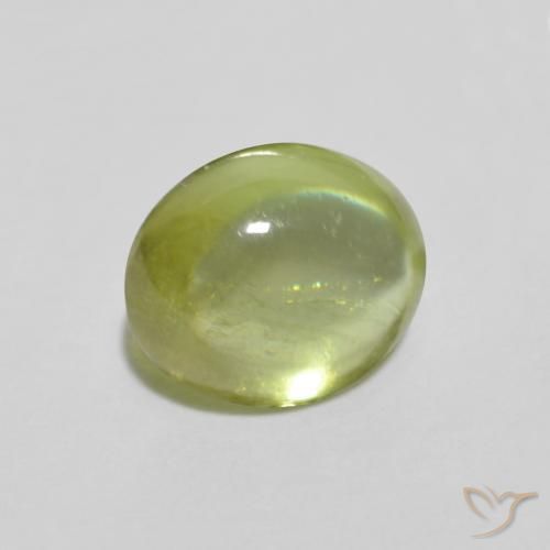 esfena Verde bosque cálido natural de 1.07 ct, Ovalada, Transparente