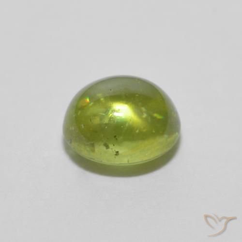 esfena Verde amarillento natural de 0.89 ct, Ovalada, Transparente