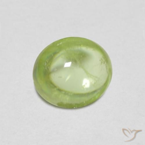 esfena Verde vivo claro natural de 0.86 ct, Ovalada, Transparente