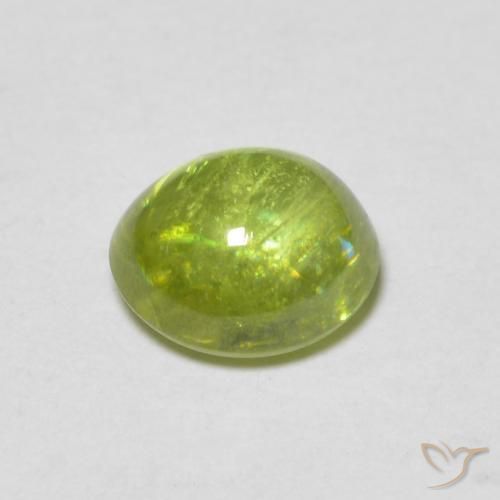 esfena Verde vivo claro natural de 1.07 ct, Ovalada, Transparente