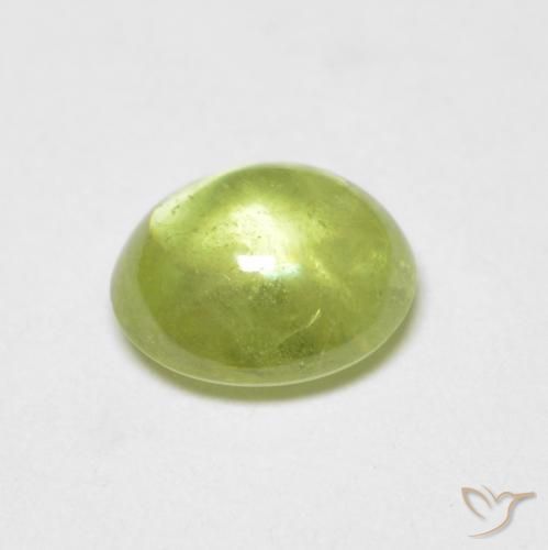 esfena Amarillo claro natural de 0.85 ct, Ovalada, Transparente