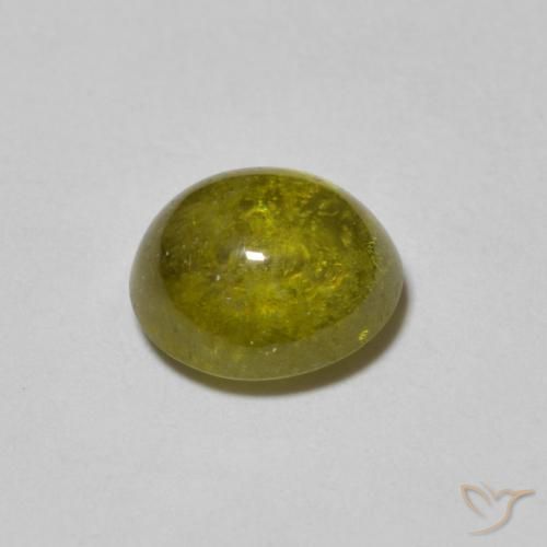 esfena Verde cálido natural de 1.54 ct, Ovalada, Translúcido