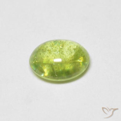esfena Verde claro natural de 0.70 ct, Ovalada, Transparente