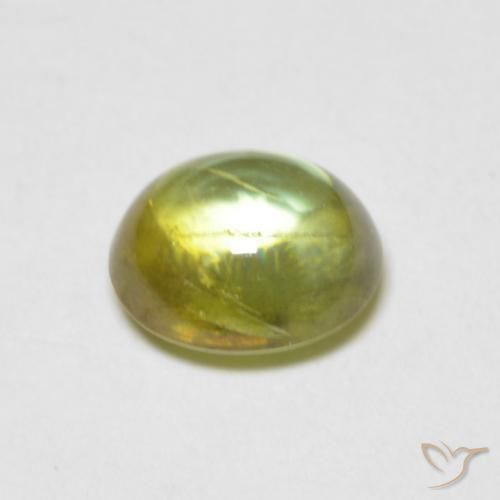 esfena Verde terroso cálido natural de 0.88 ct, Ovalada, Transparente