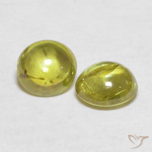 Gemas de esfena Amarillo amarronado natural de 2.18 ct, Ovalada, Transparente