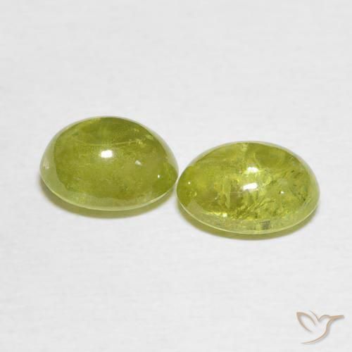 Gemas de esfena Amarillo medio natural de 3.61 ct, Ovalada, Transparente