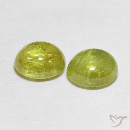 Gemas de esfena Amarillo maíz natural de 3.78 ct, Ovalada, Transparente