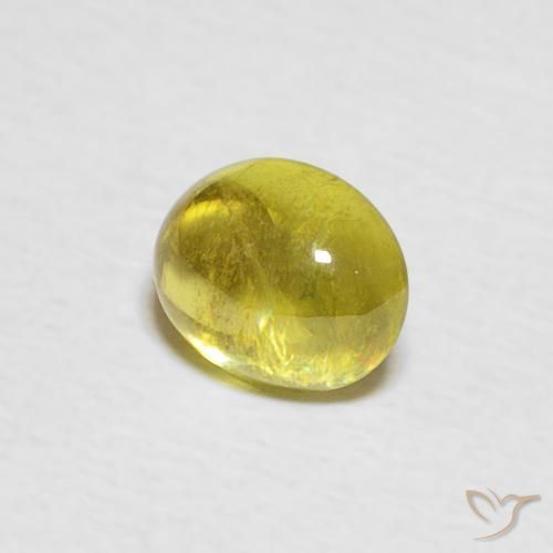 esfena Amarillo amarronado natural de 0.96 ct, Ovalada, Transparente