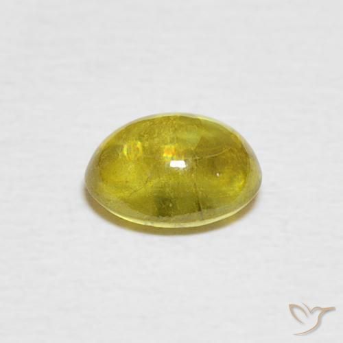 esfena Amarillo amarronado natural de 0.96 ct, Ovalada, Transparente