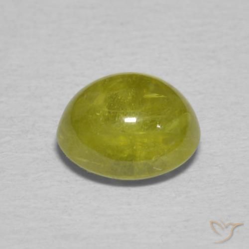 esfena Amarillo medio natural de 1.52 ct, Ovalada, Transparente