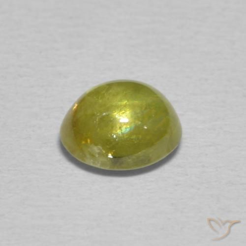 esfena Amarillo medio natural de 0.95 ct, Ovalada, Transparente