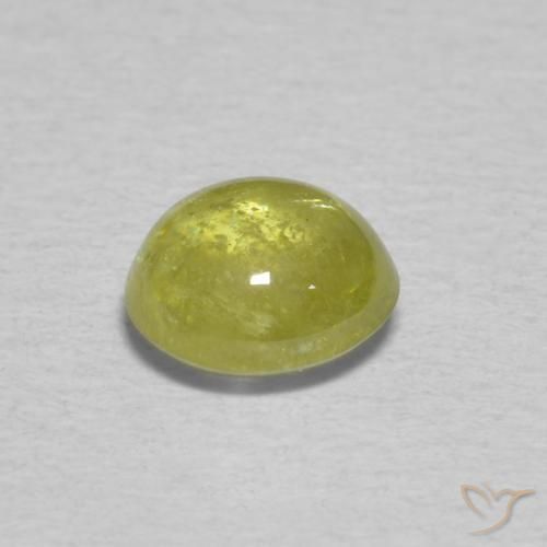 esfena Amarillo medio natural de 0.92 ct, Ovalada, Transparente