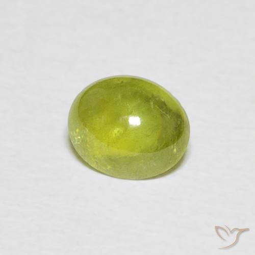 esfena Verde amarillento natural de 0.91 ct, Ovalada, Transparente