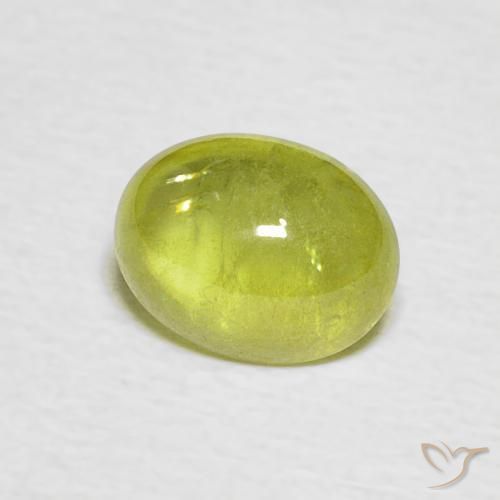 esfena Amarillo medio natural de 1.30 ct, Ovalada, Transparente / Translúcido