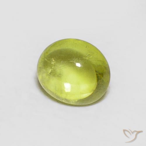 esfena Verde bosque cálido natural de 0.57 ct, Ovalada, Transparente