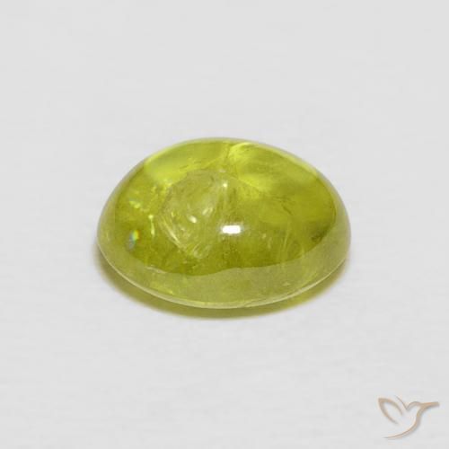 esfena Verde medio natural de 2.42 ct, Ovalada, Transparente