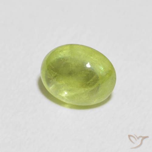 esfena Verde medio natural de 1.94 ct, Ovalada, Transparente