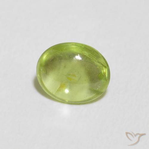 esfena Verde medio natural de 0.68 ct, Ovalada, Transparente
