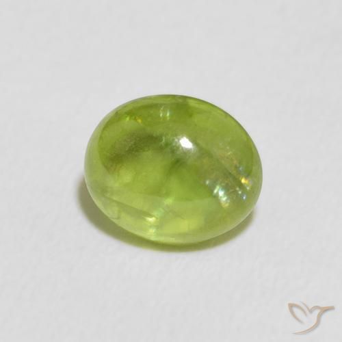 esfena Verde amarillento natural de 1.52 ct, Ovalada, Transparente