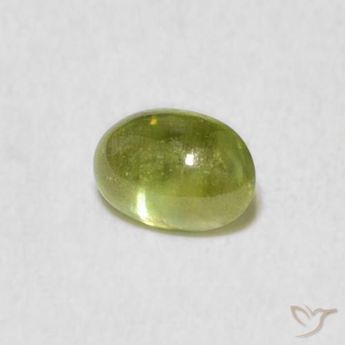 esfena Verde amarillento natural de 0.87 ct, Ovalada, Transparente