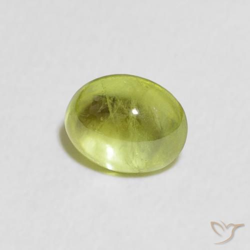 esfena Verde Oliva natural de 0.72 ct, Ovalada, Transparente
