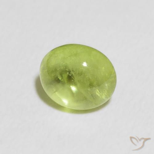 esfena Verde amarillento intenso natural de 1.07 ct, Ovalada, Transparente