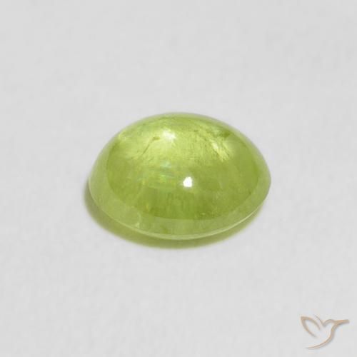 esfena Verde amarillento intenso natural de 1.07 ct, Ovalada, Transparente