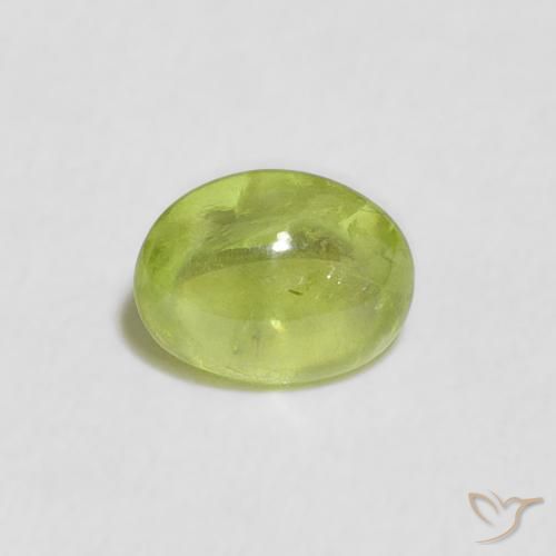 0.77ct Natural Verde amarillento intenso esfena, Ovalada, Transparente
